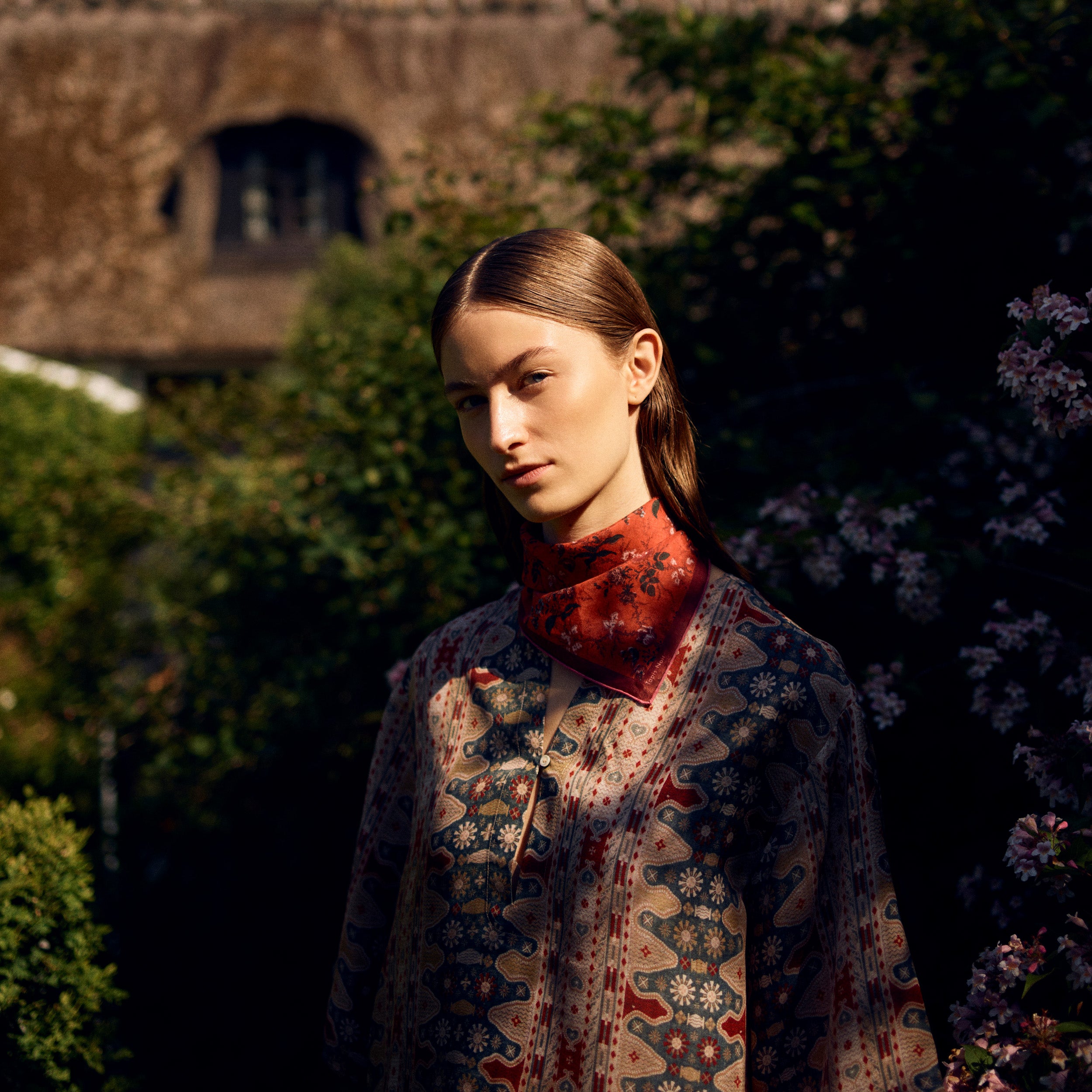 Tapis Noir Lommetørklæde Ellen Handkerchief Rød