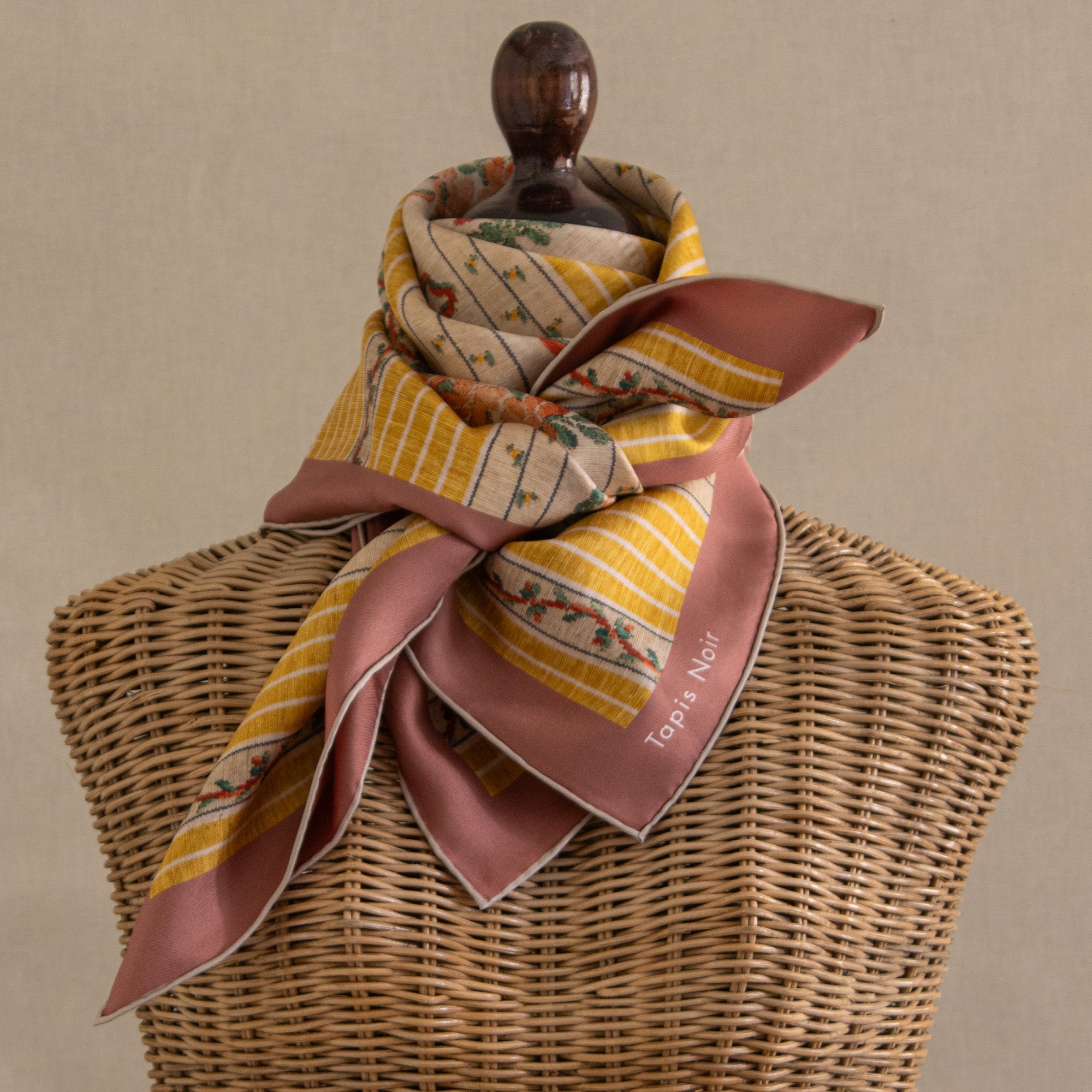 Tapis Noir Klassisk Gult Stribet Tørklæde Classical Gul