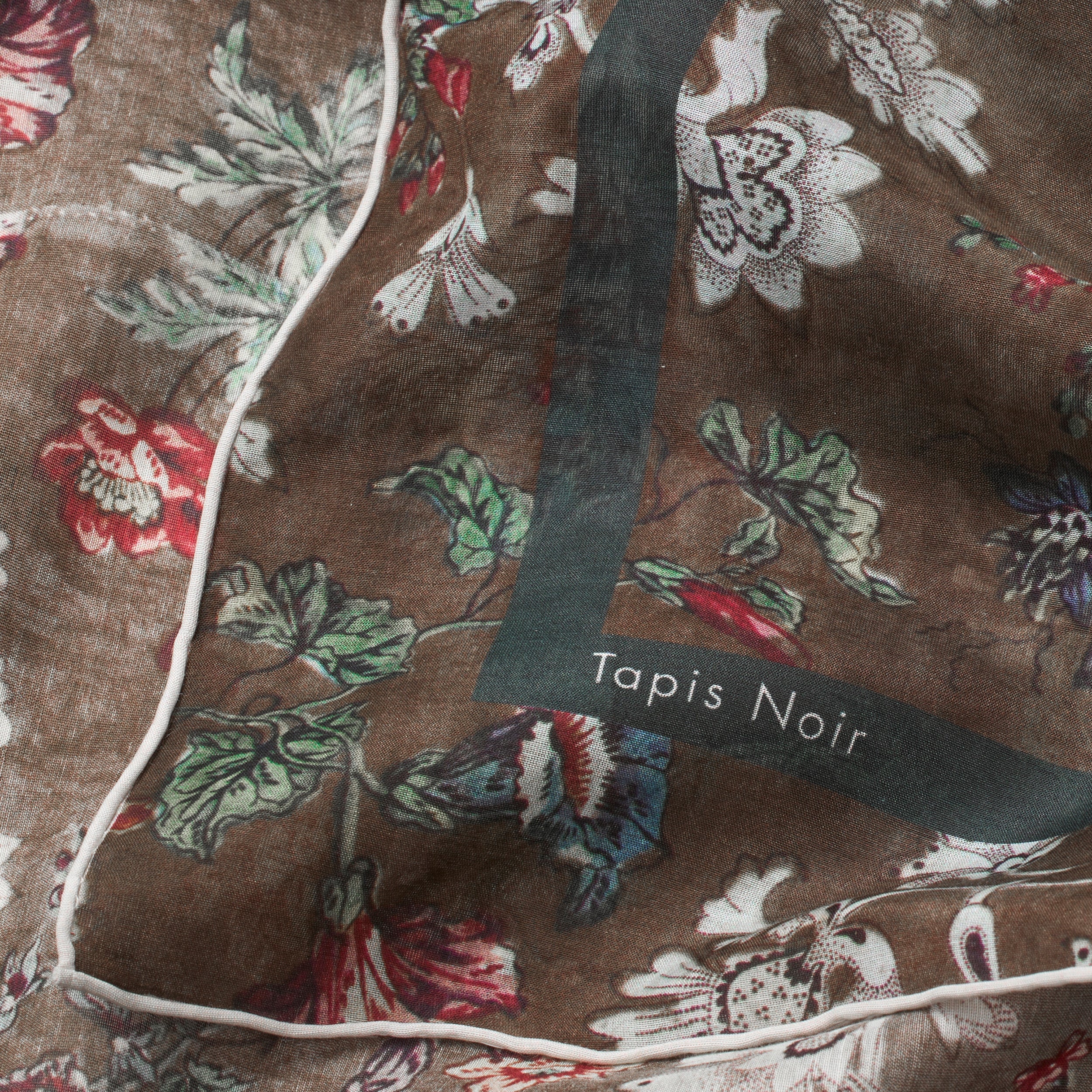 Tapis Noir Let Lille Eliza Tørklæde Light Small (67x67cm) Brun