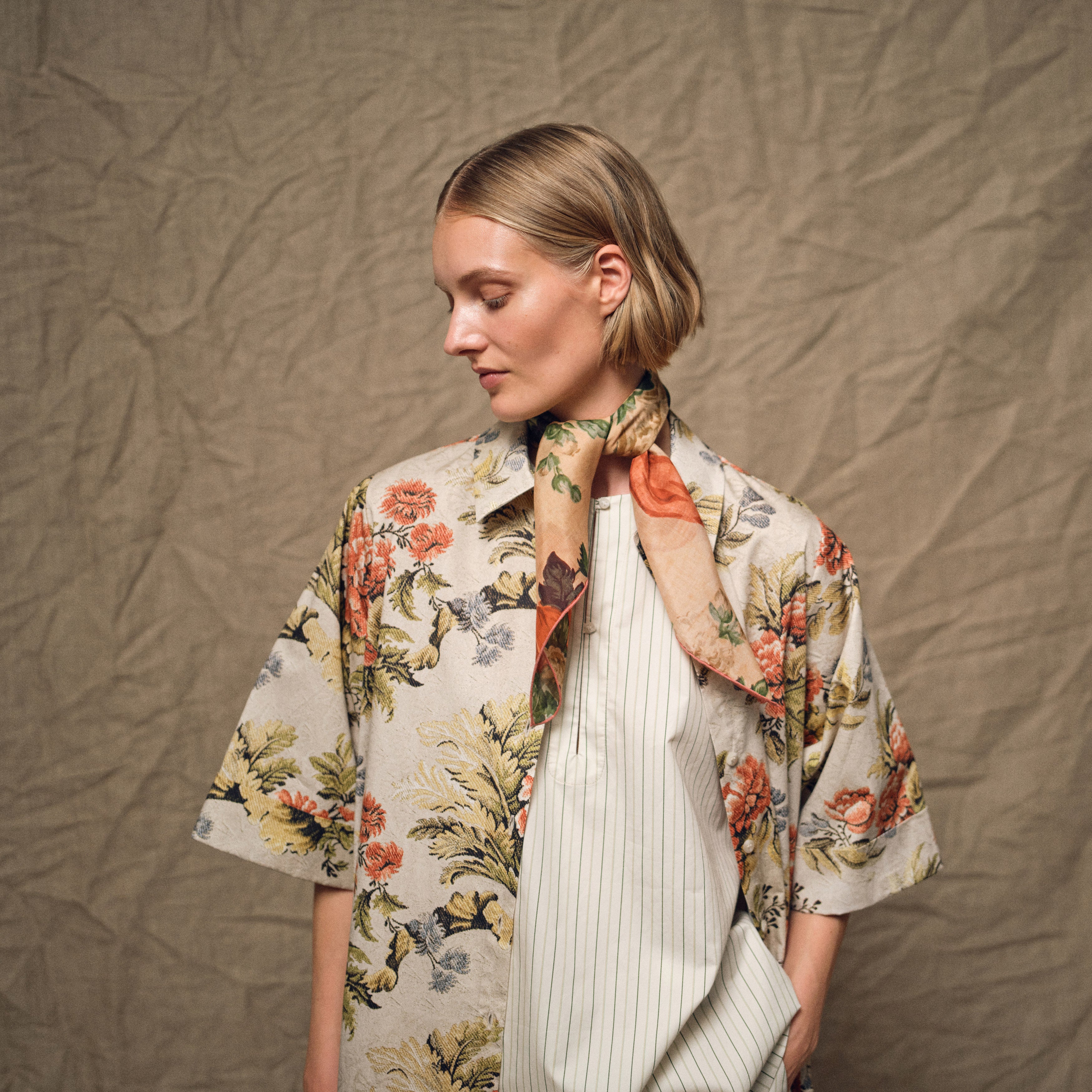 Tapis Noir Let Buket Tørklæde Light Beige