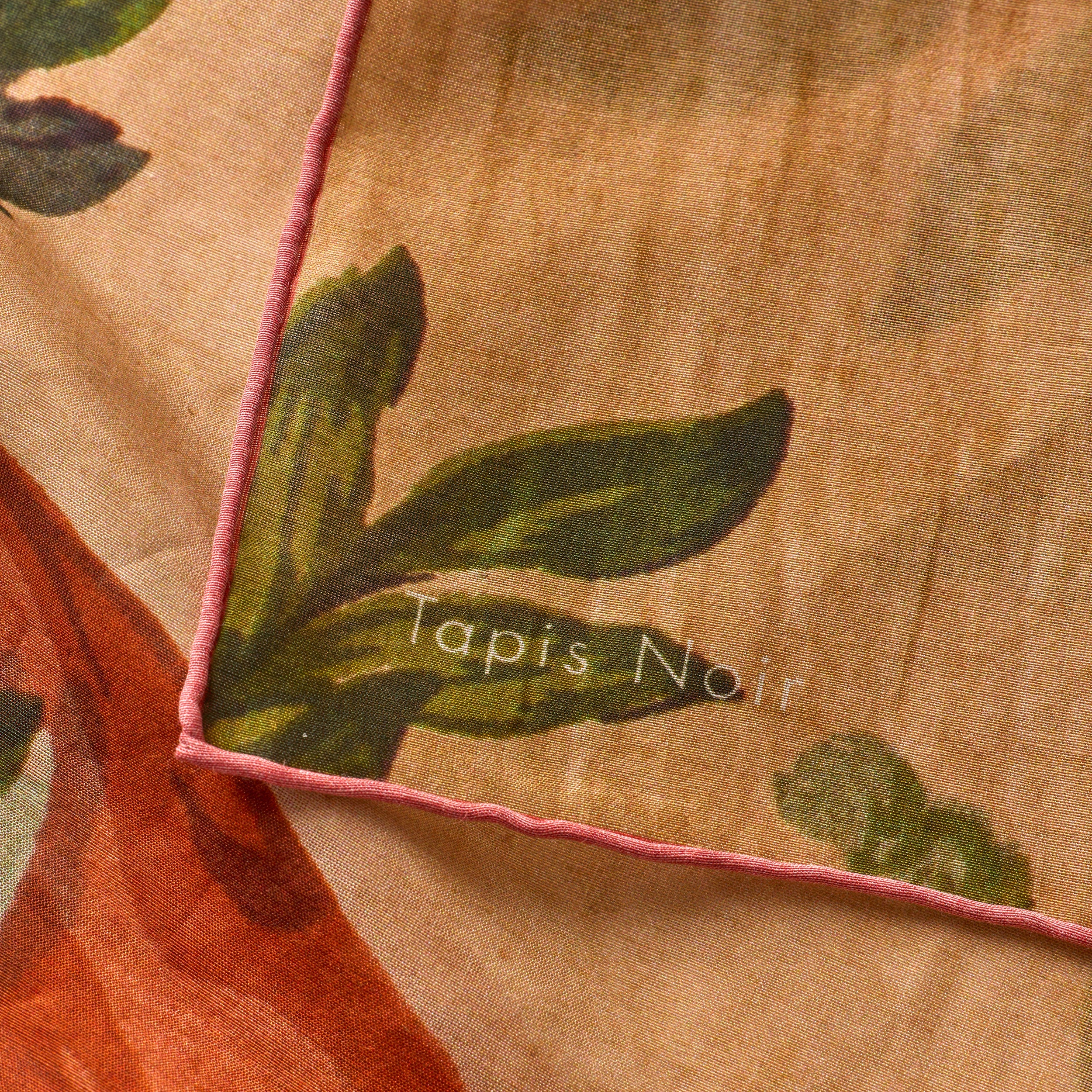 Tapis Noir Let Buket Tørklæde Light Beige