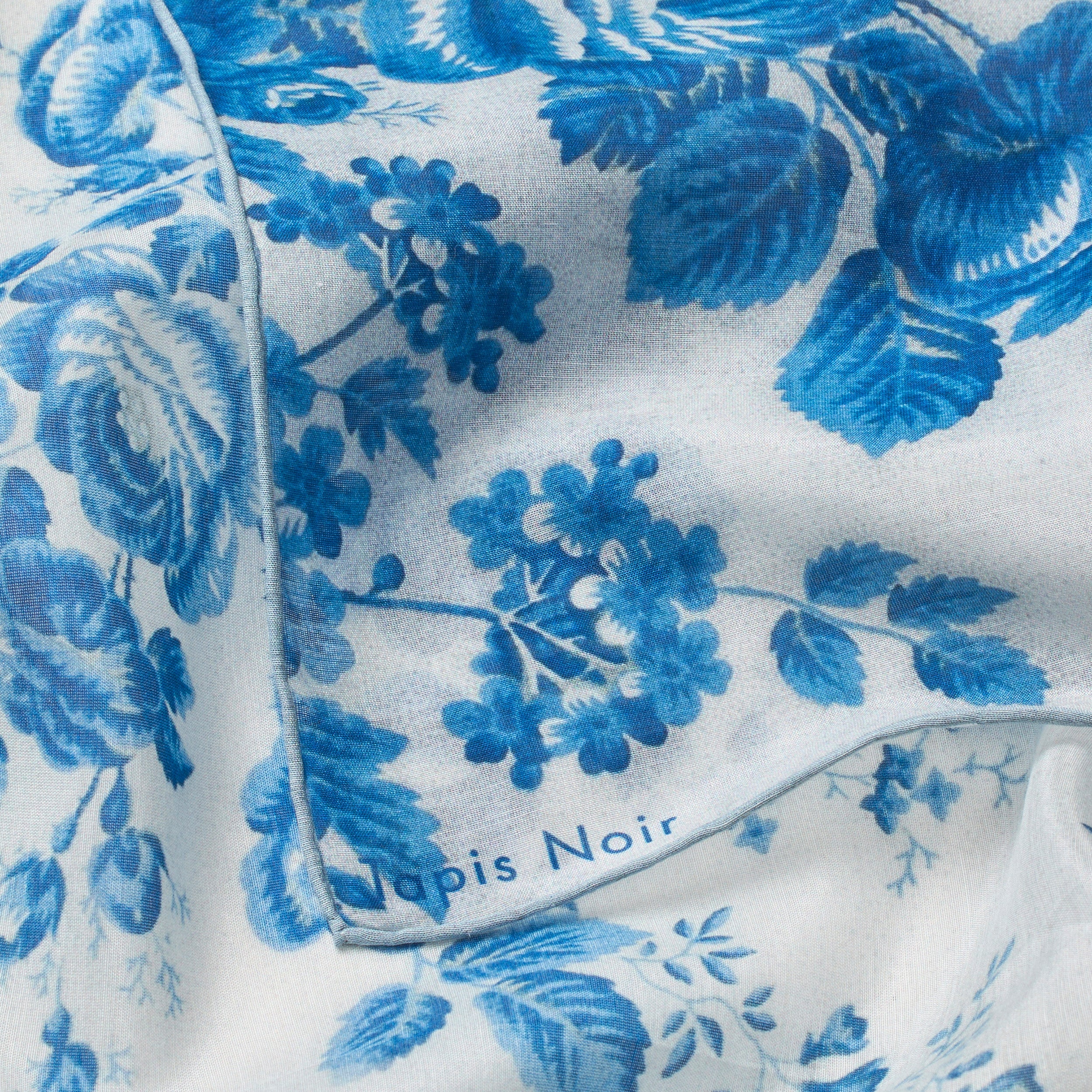 Tapis Noir Let Emilia Tørklæde Light (85x85cm) Mørkeblå