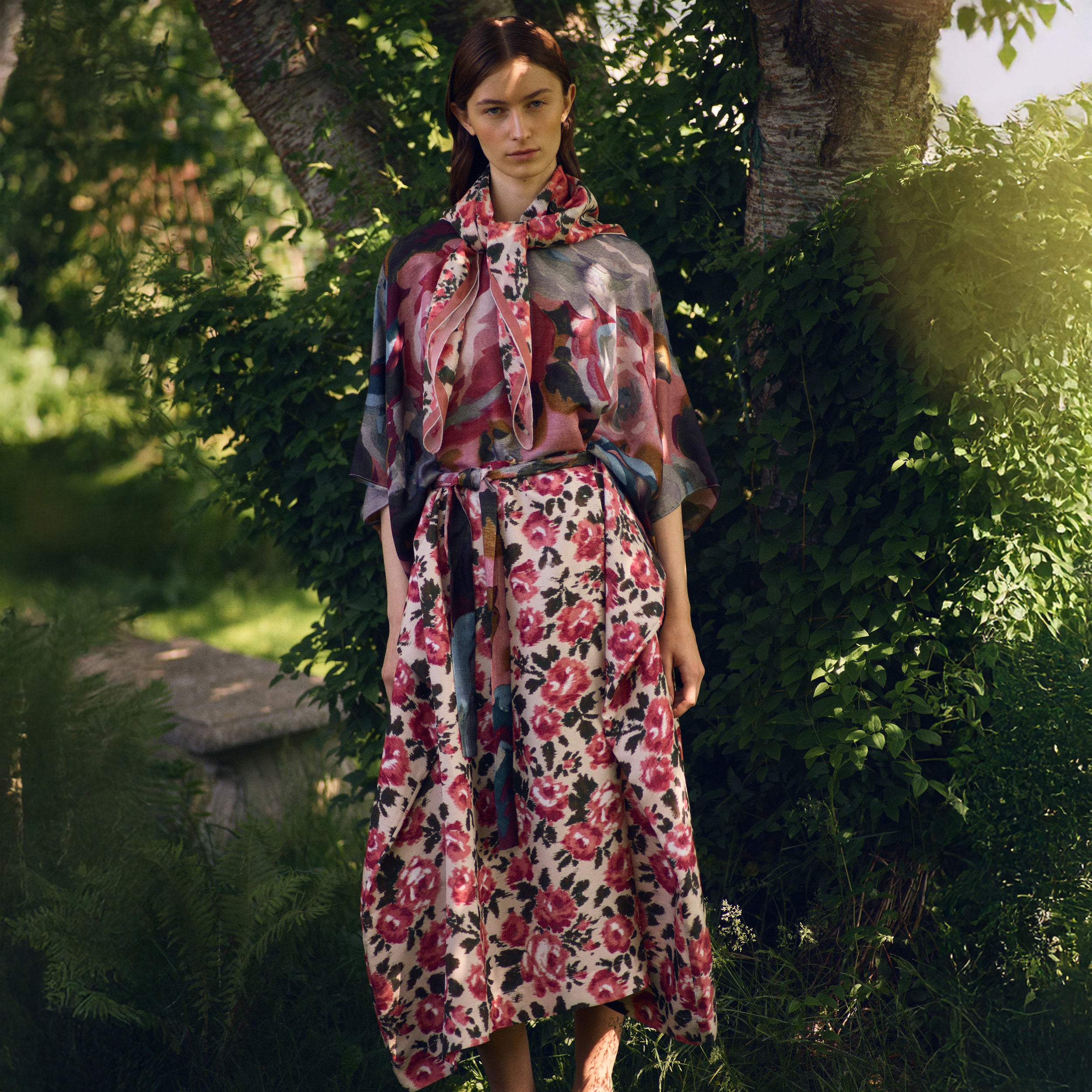 Tapis Noir Alexandra Silkekjole - Pink & Blå Dress Mørkeblå