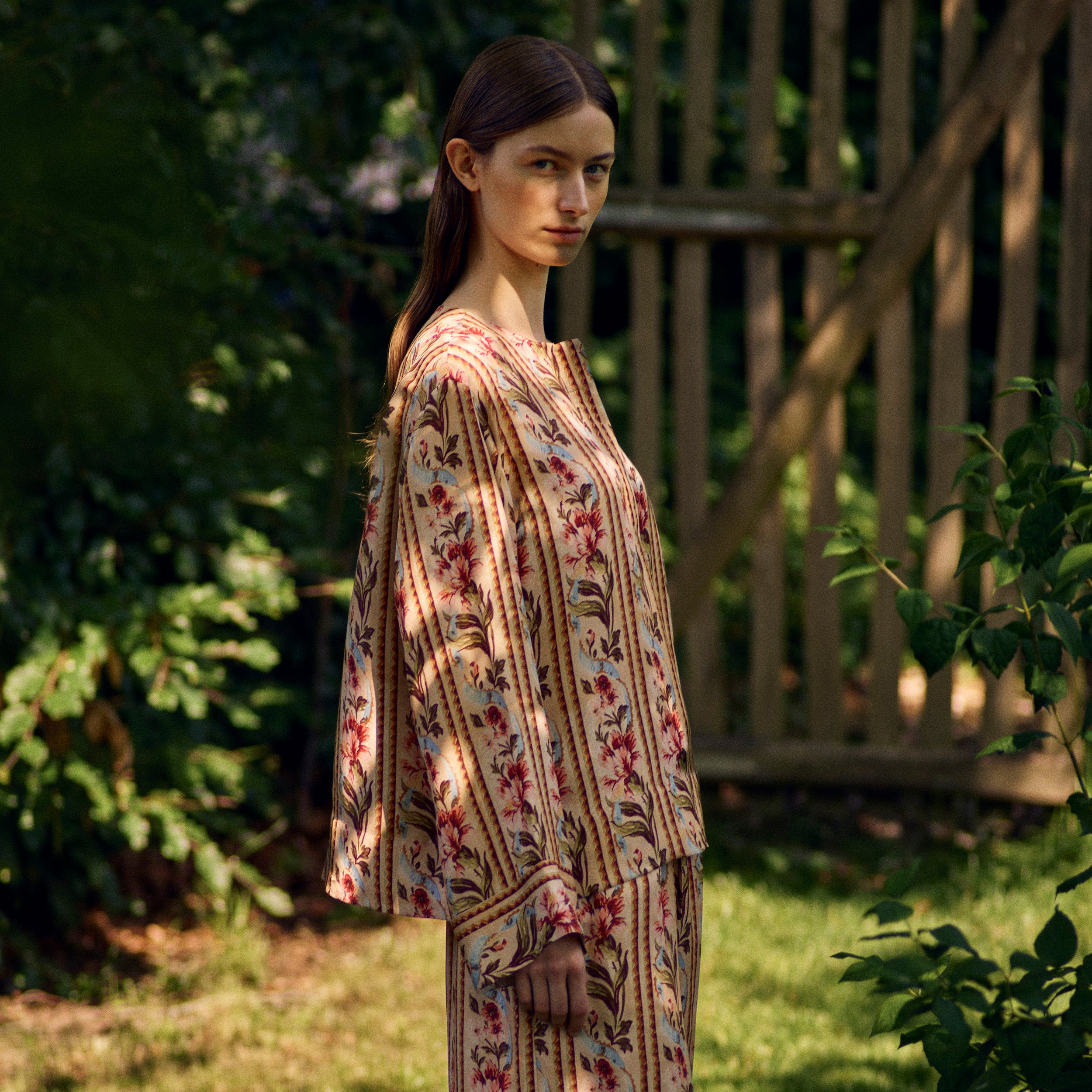 Tapis Noir Danielle Silketop - Stribet Top Guld