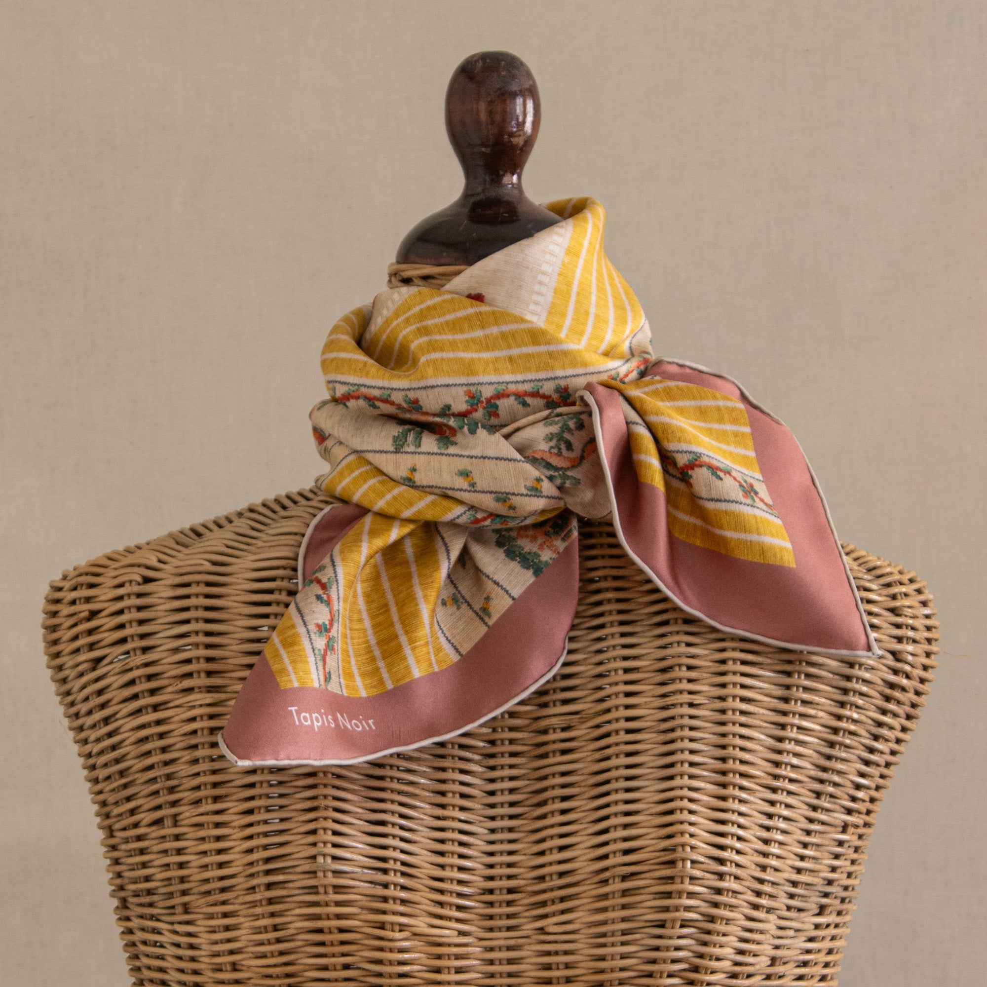 Tapis Noir Klassisk Gult Stribet Tørklæde Classical Gul