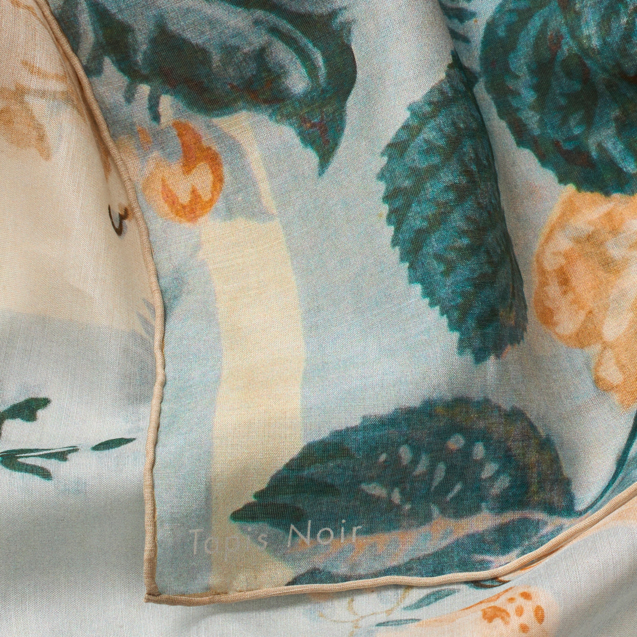 Tapis Noir Let Lille Elaine Tørklæde Light Small (67x67cm) Mørkeblå