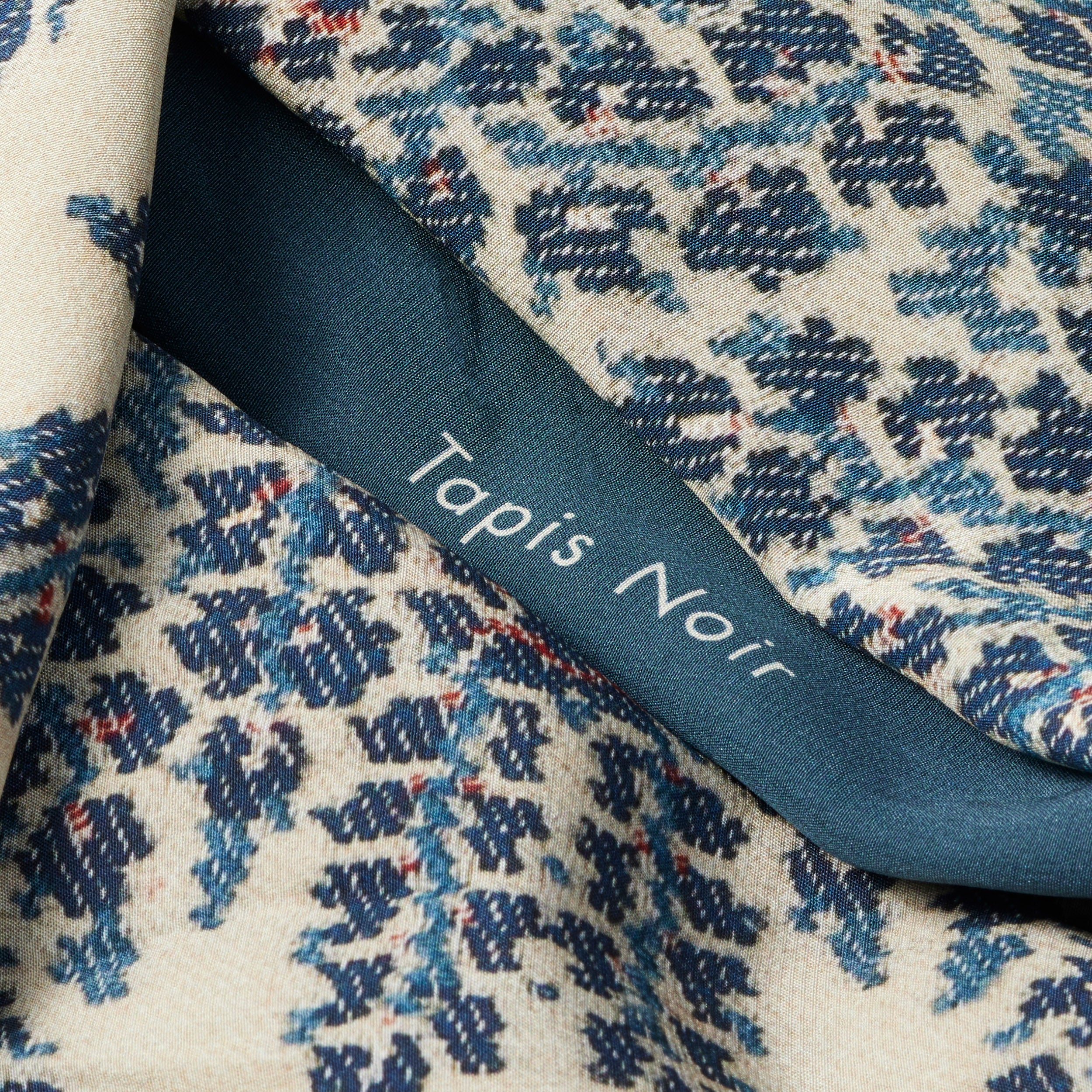 Tapis Noir Smalt Dina Tørklæde Slim Mørkeblå