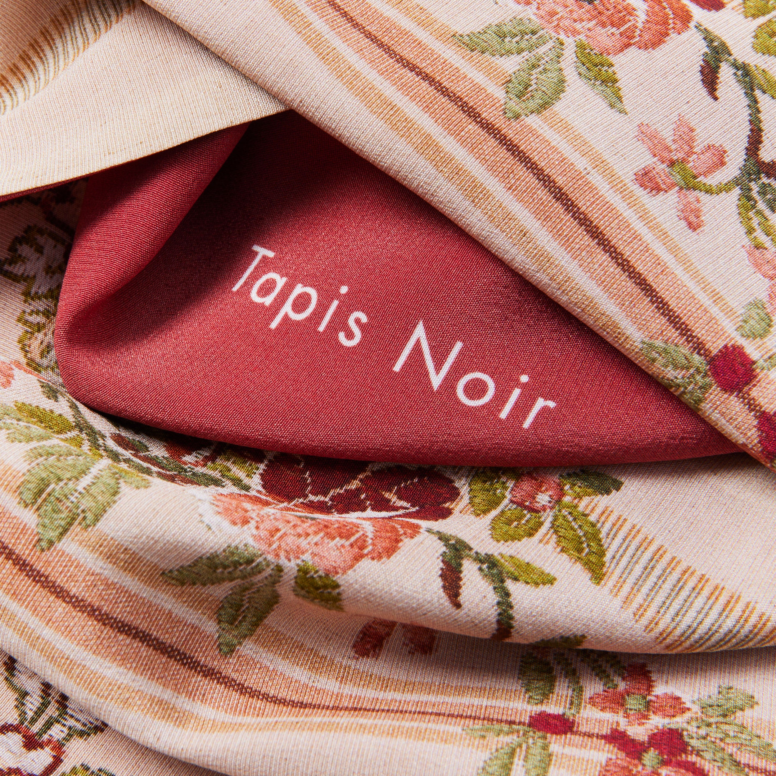 Tapis Noir Smalt Pastel Stribet Tørklæde Slim Flerfarvet