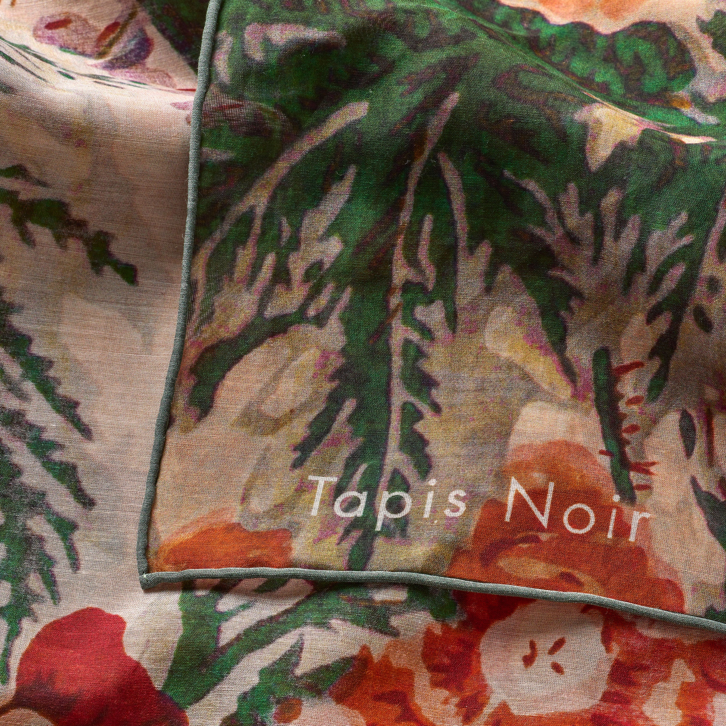 Tapis Noir Stort Let Varmt Blomstret Tørklæde Light Large Rød